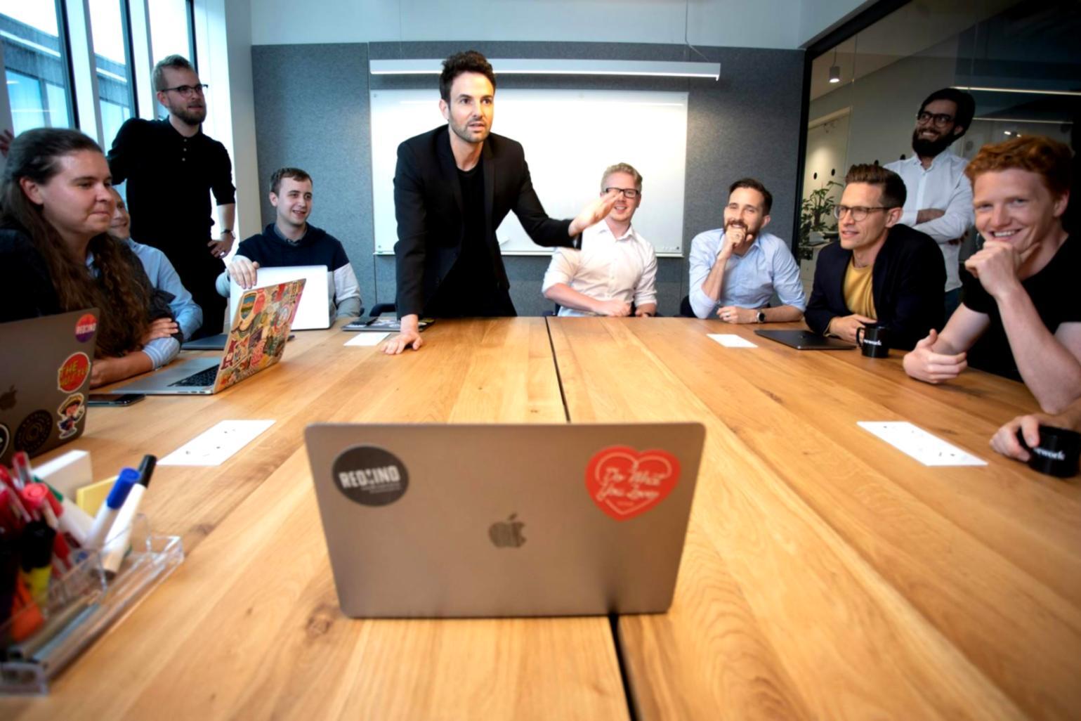 Studierende arbeiten an innovativen Finanzprojekten